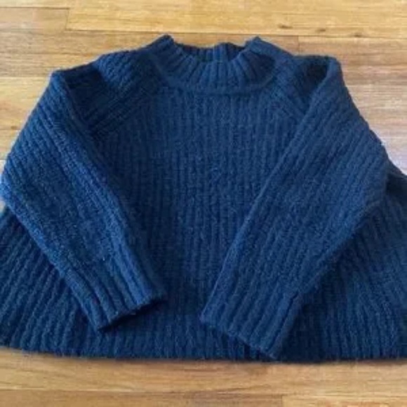 FARM Rio Sweaters - Farm Rio Black Sweater